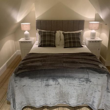 Greyhound Inn Wilton Wilton  Εξωτερικό φωτογραφία