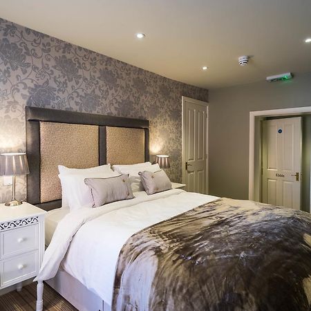 Greyhound Inn Wilton Wilton  Εξωτερικό φωτογραφία