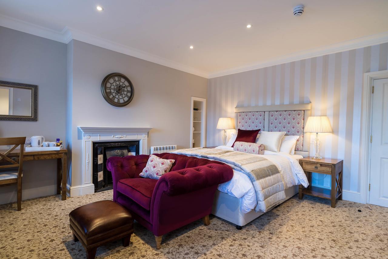 Greyhound Inn Wilton Wilton  Εξωτερικό φωτογραφία