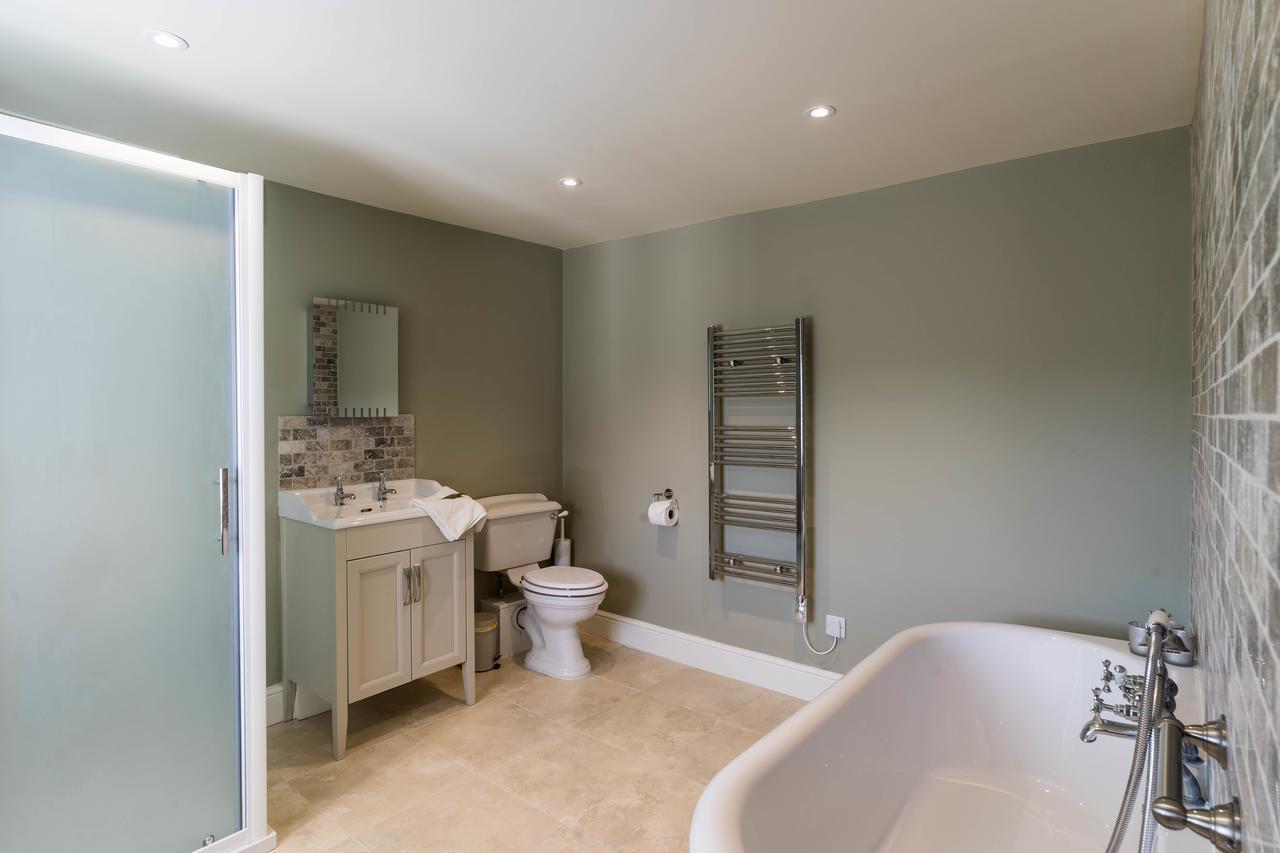 Greyhound Inn Wilton Wilton  Εξωτερικό φωτογραφία
