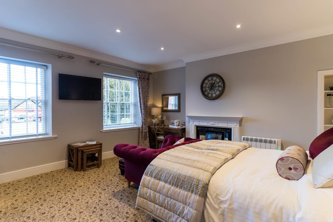 Greyhound Inn Wilton Wilton  Εξωτερικό φωτογραφία