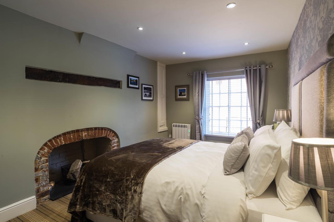 Greyhound Inn Wilton Wilton  Εξωτερικό φωτογραφία