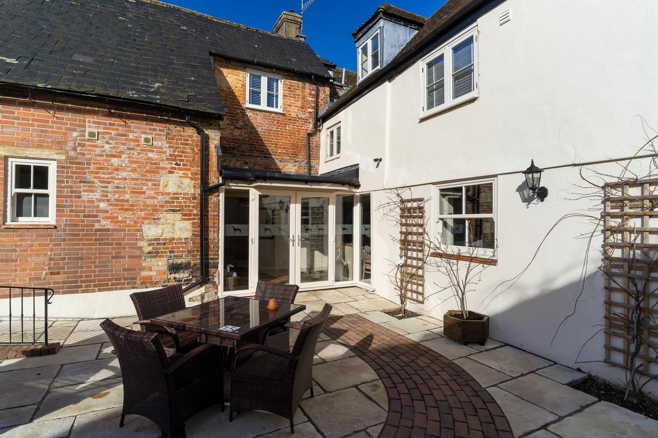 Greyhound Inn Wilton Wilton  Εξωτερικό φωτογραφία