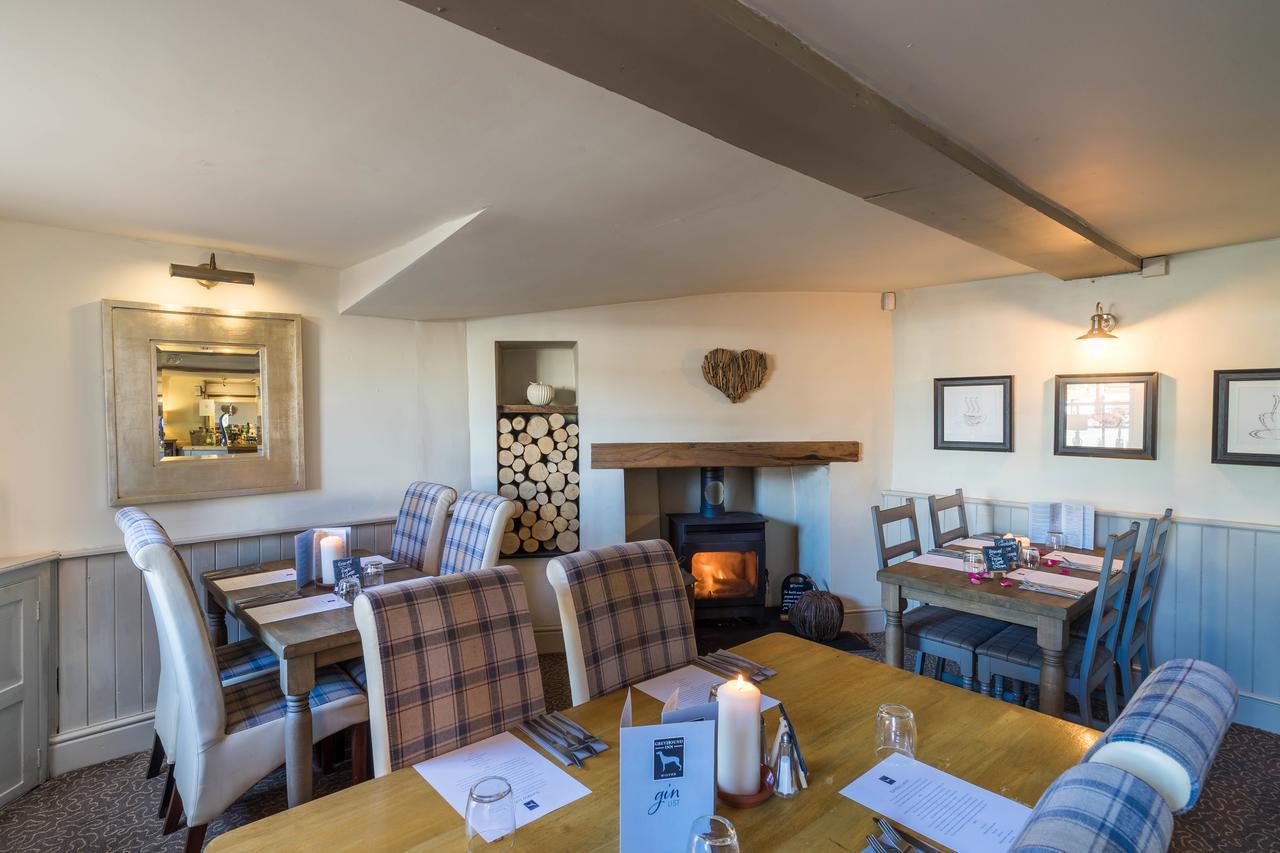Greyhound Inn Wilton Wilton  Εξωτερικό φωτογραφία