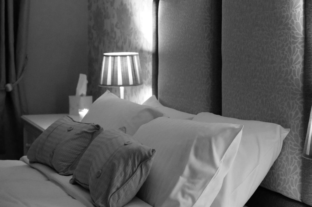 Greyhound Inn Wilton Wilton  Εξωτερικό φωτογραφία